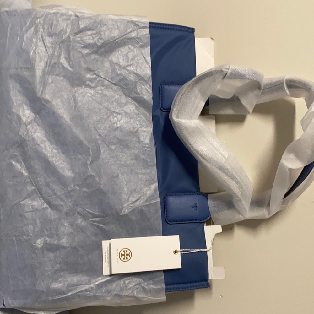 BRAND NEW TORY BURCH BAG